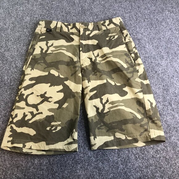Nike Golf Shorts Boys Large Green Camo Adjustable Waistband 10" Inseam - Picture 2 of 10